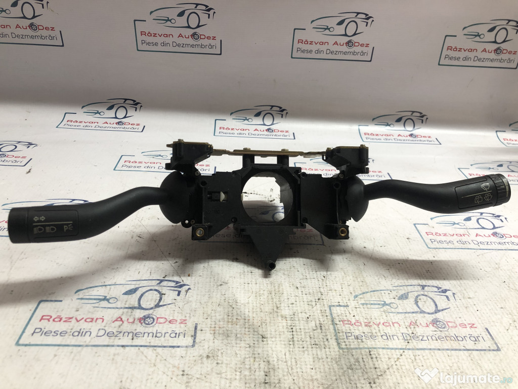 Manete Volkswagen Touareg 2004