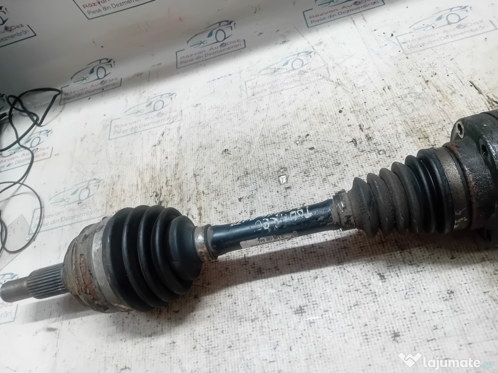 Planetara stanga fata Volkswagen Touareg 2011