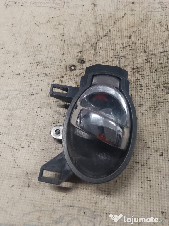 Maner interior stanga spate Nissan Juke 2013