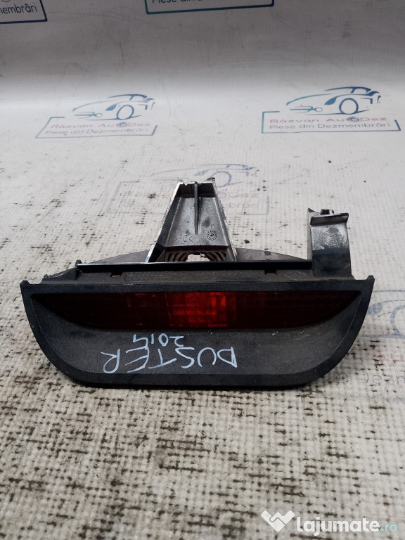 Stop central hayon Dacia Duster 2014