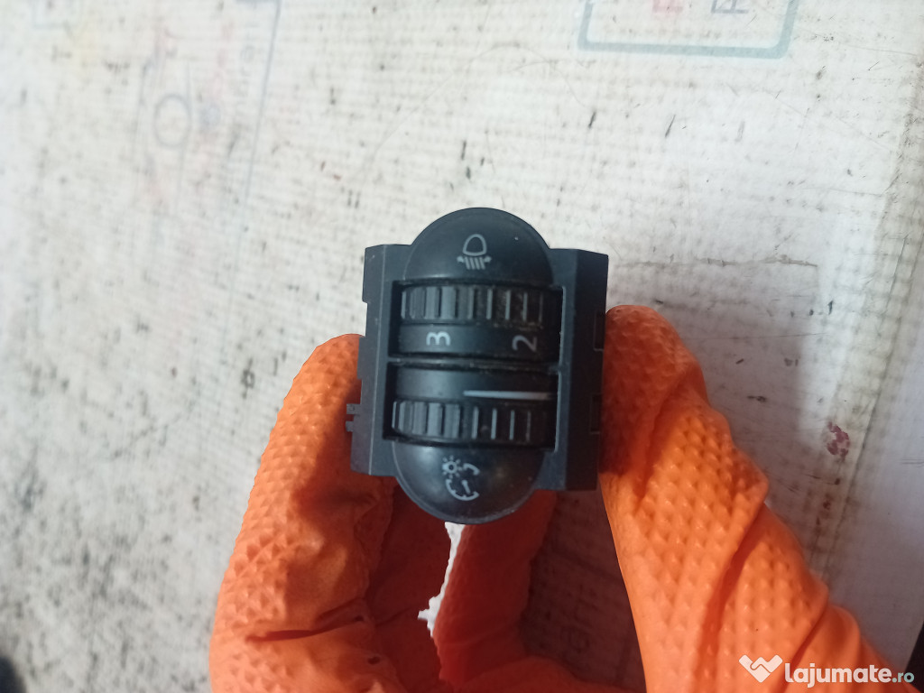 Buton intensitate luminii Volkswagen Golf 6 2010