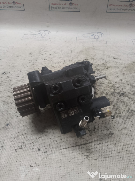 Pompa injectie Nissan Pulsar 2014