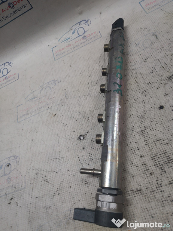 Rampa injectoare BMW 320 2011
