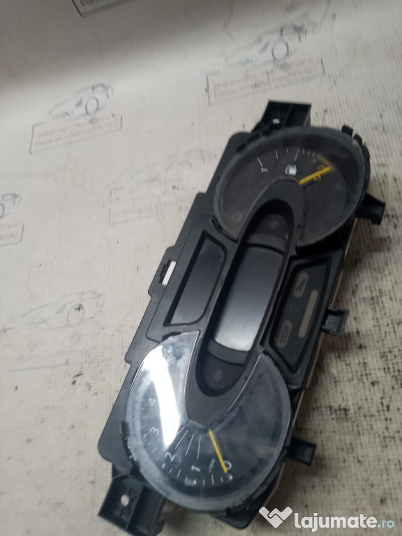 Ceasuri Bord UK Renault Captur 2015