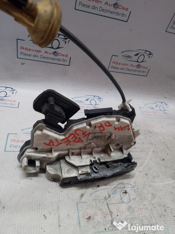 Broasca dreapta fata Volkswagen Jetta 2014