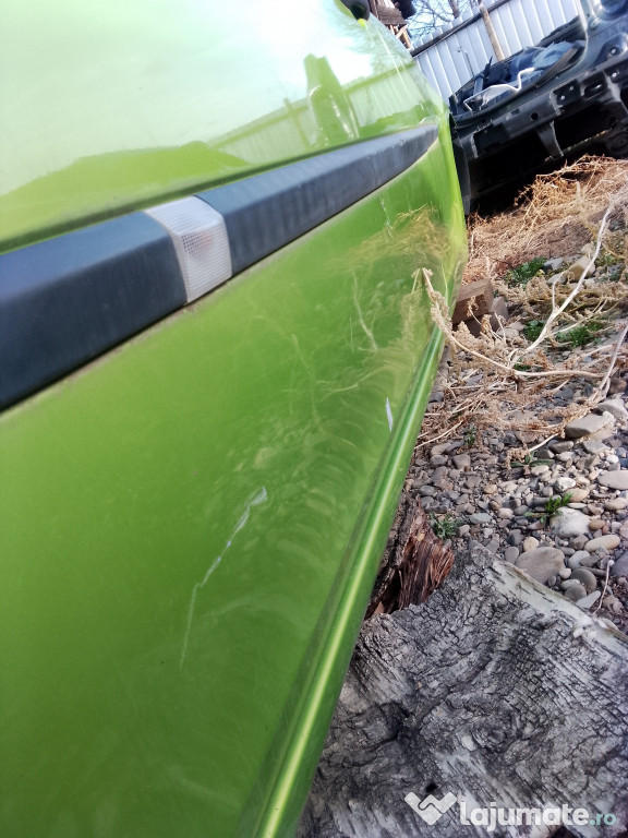 Usa stanga fata Renault Clio 3 1.5 Motorina 2008