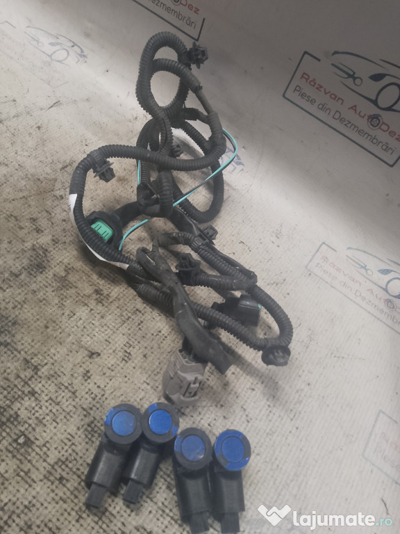 Senzori parcare fata Suzuki SX4 2014