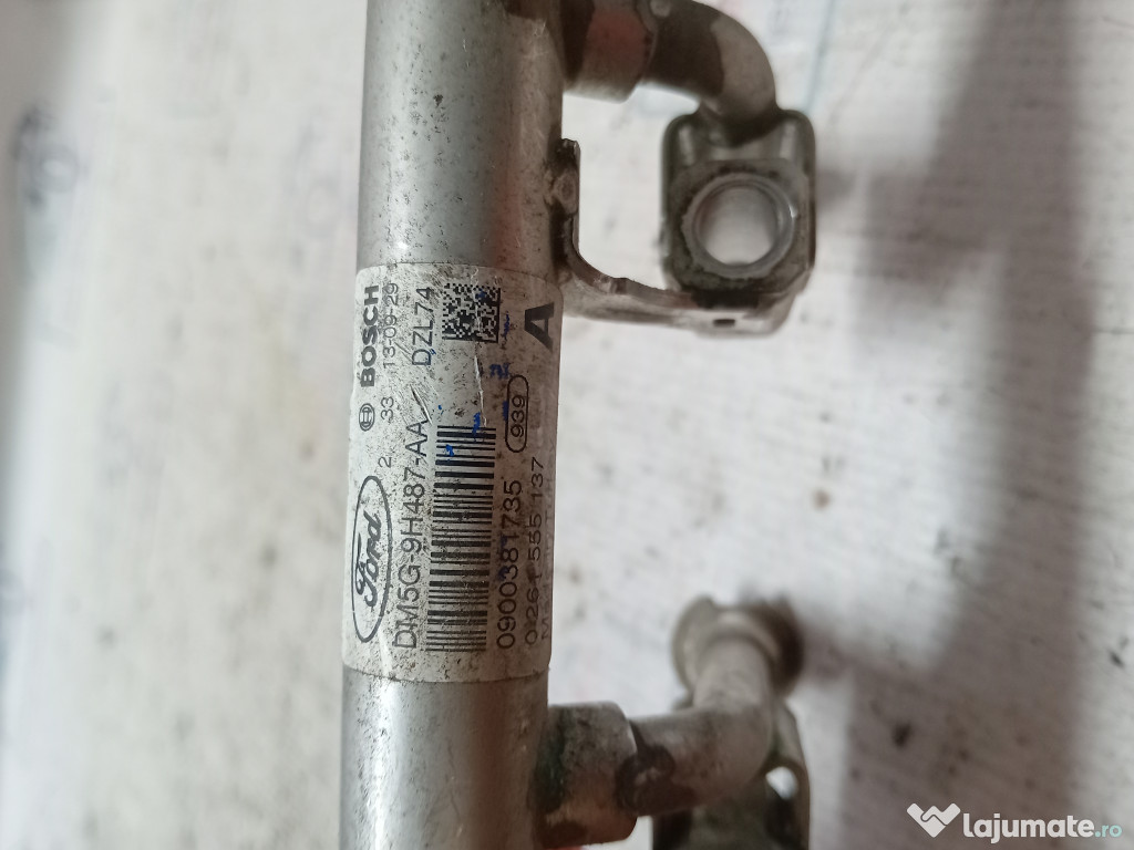 Rampa injectie Ford B-MAX 1.0 Benzina 2013