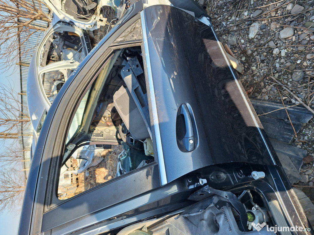 Usa dreapta fata Mercedes C-Class W204 2010