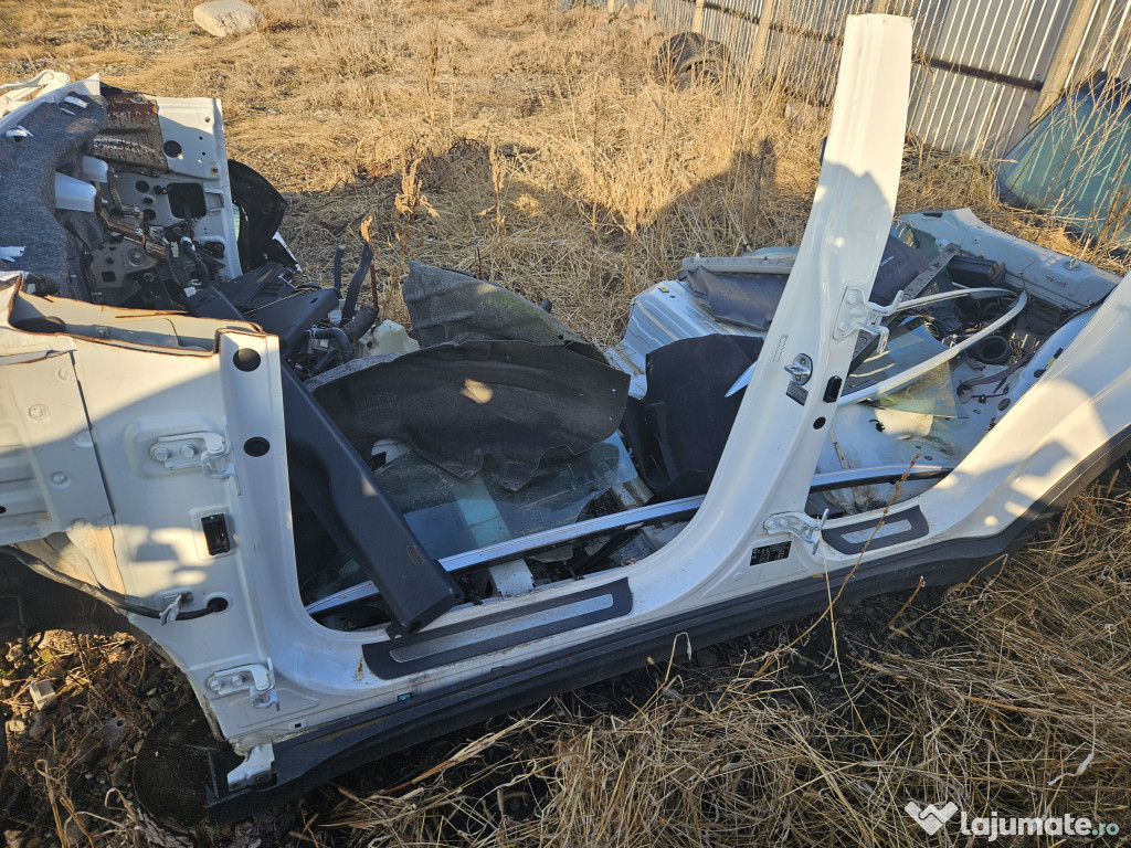 Prag stanga tabla Kia Sportage 2018