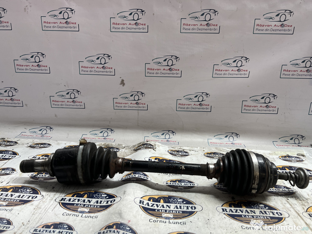 Planetara stanga fata BMW Seria 2 F45 2015