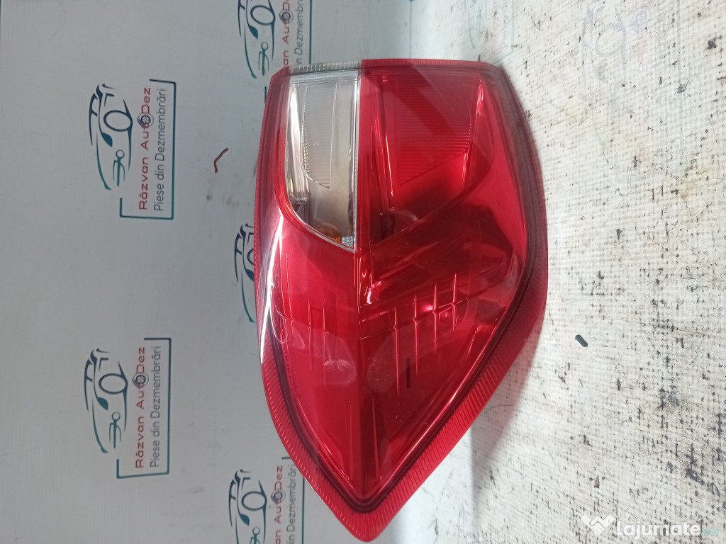 Stop stanga aripa Ford Ecosport 2016