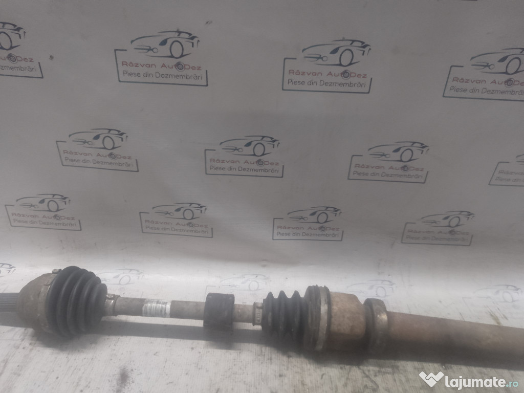 Planetara dreapta fata Ford B-MAX 2013