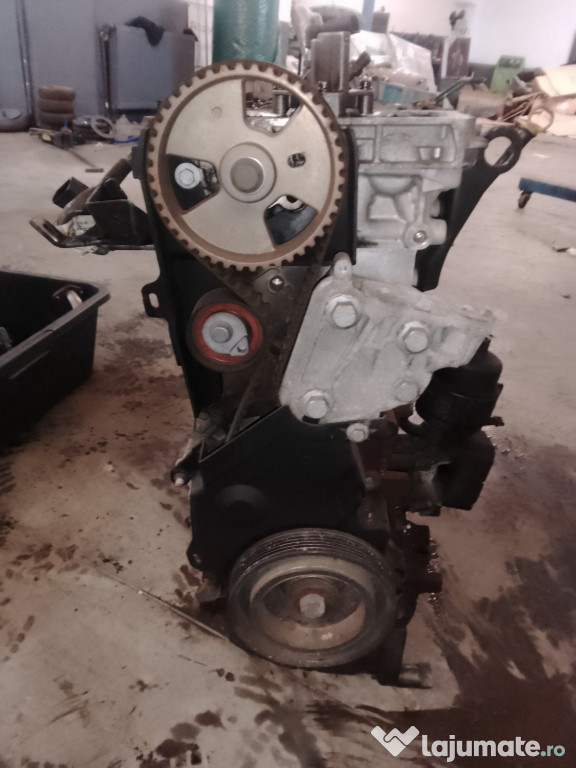 Motor dezechipat Ford Kuga 2.0 Motorina 2009