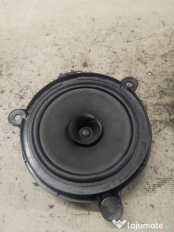 Boxa stanga spate Mazda 3 Berlina 2012