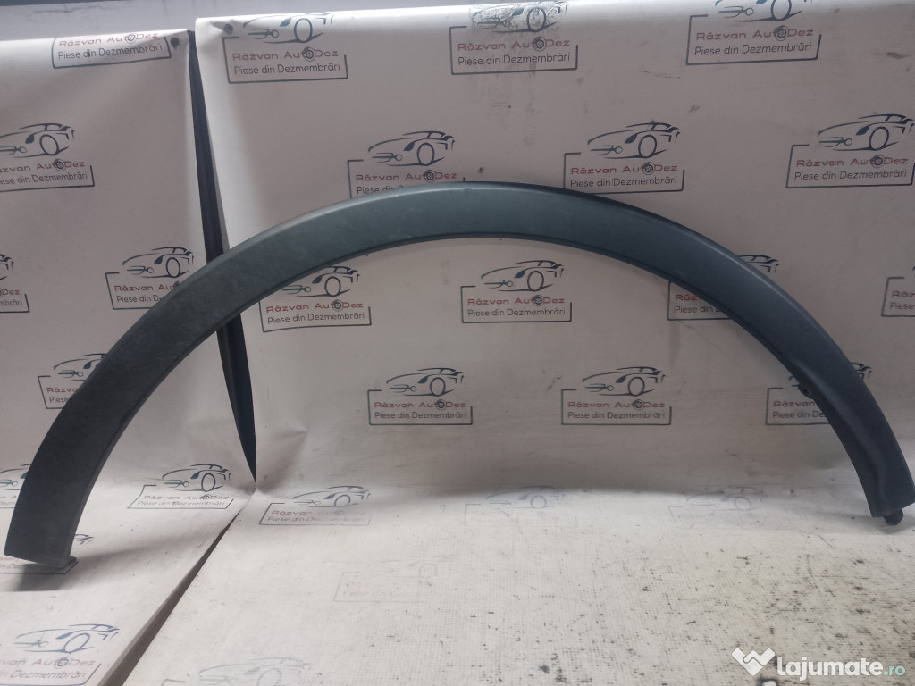 Bandou aripa stanga spate Renault Captur 2015
