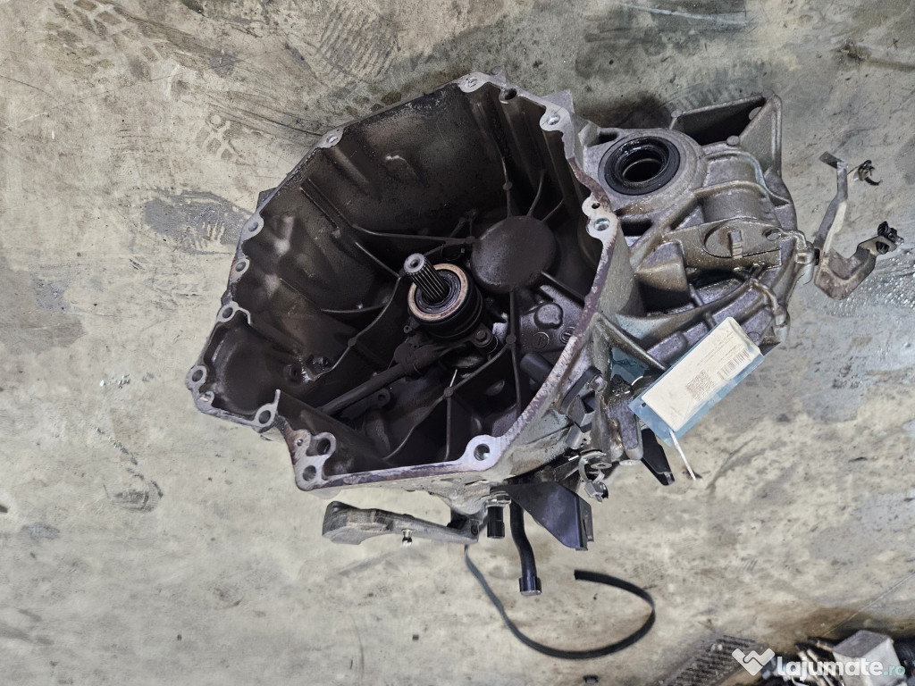 Cutie de viteze 6 trepte Nissan X-Trail 1.6 Motorina 2015