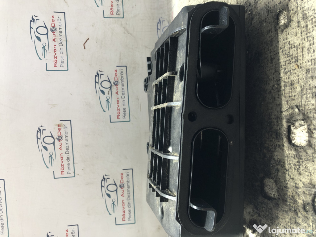 Boxa podea stanga BMW X3 2013