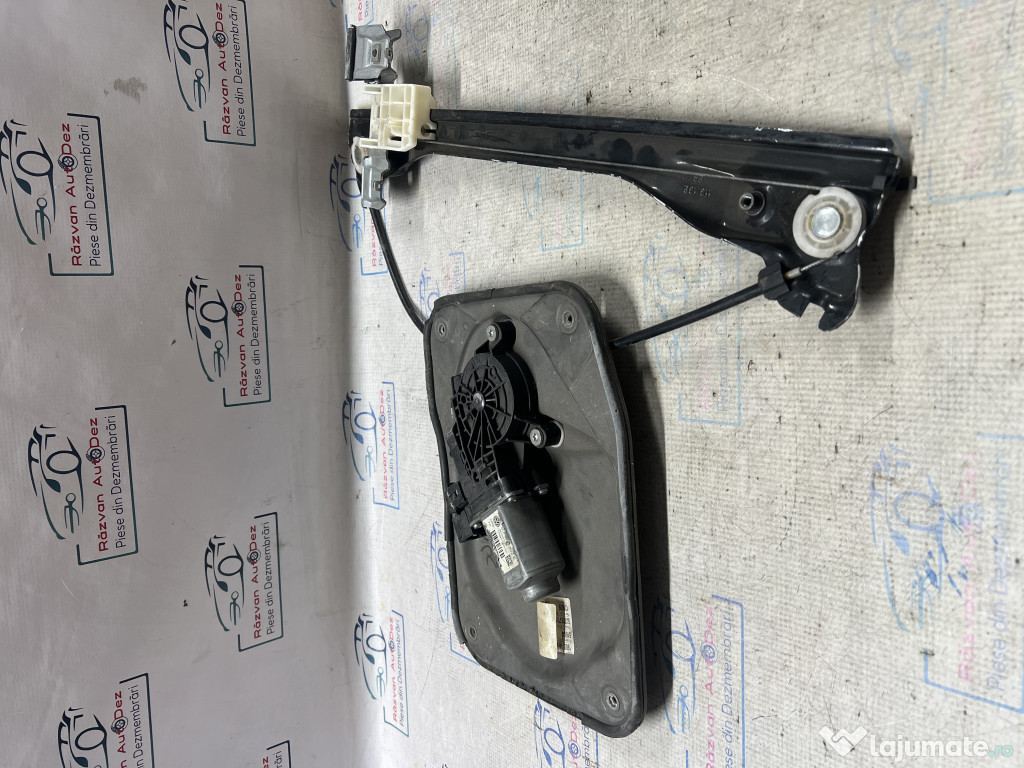 Macara geam stanga fata Skoda Roomster 2008