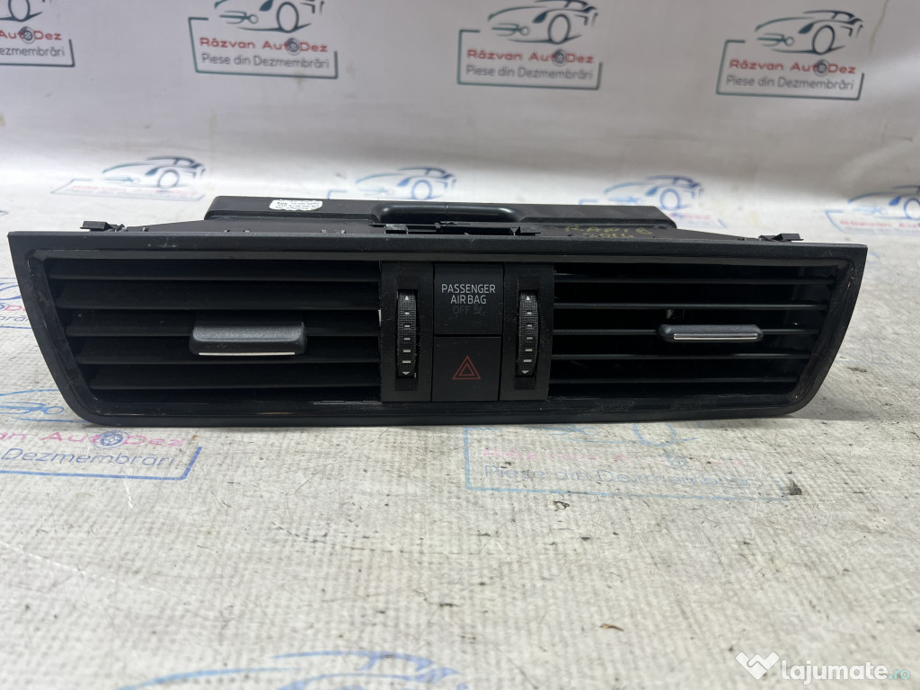 Grila ventilatie centrala Skoda RAPID 2014