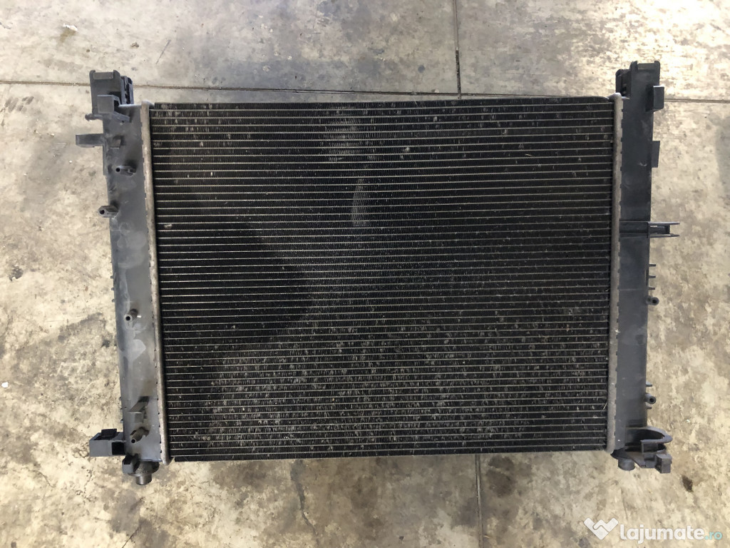 Radiator apa Dacia Duster 1.6 Benzina 2014