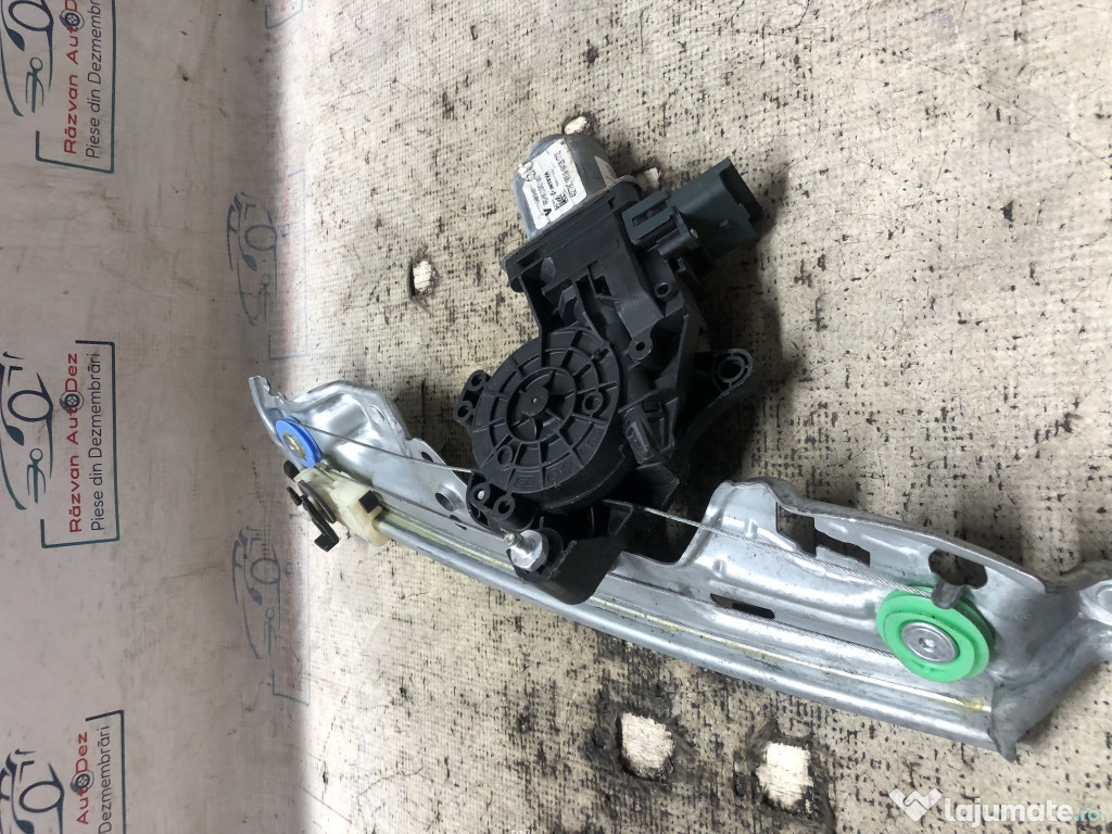 Macara geam dreapta spate Renault Megane 4 2016