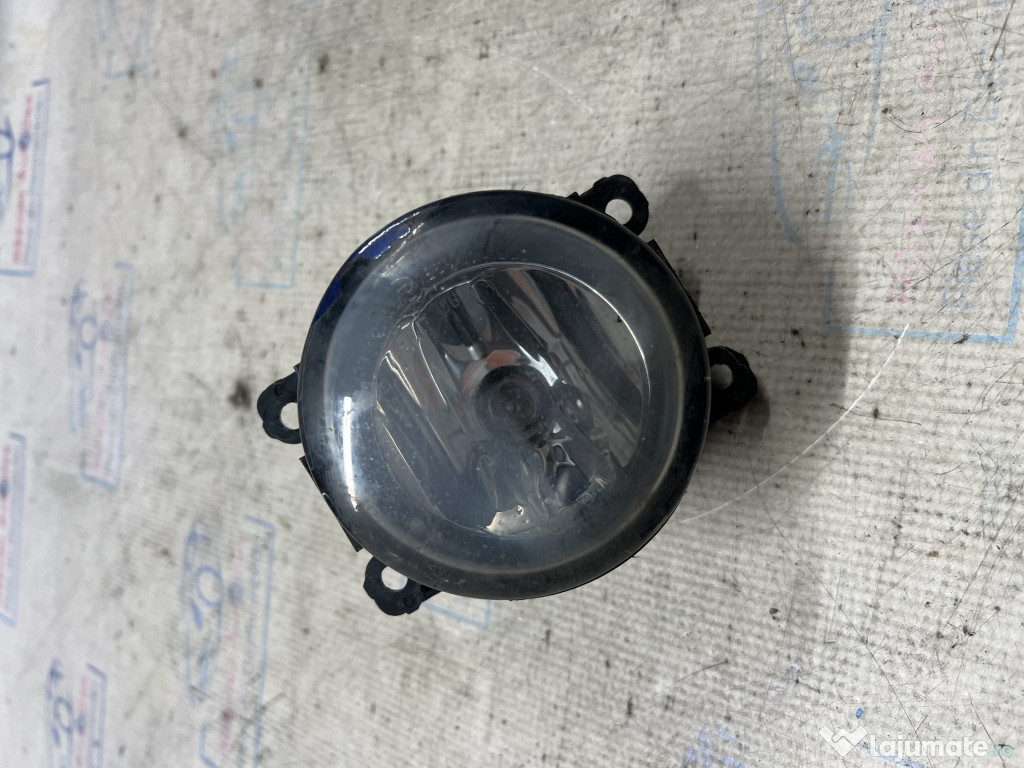 Proiector dreapta Ford Focus 3 2014