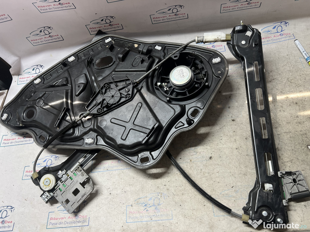 Macara geam stanga spate Volkswagen Passat CC 2012