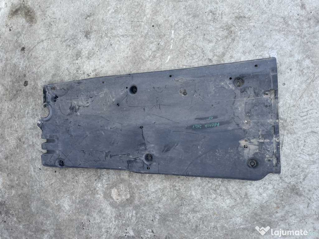 Scut lateral stanga Seat ARONA 2021