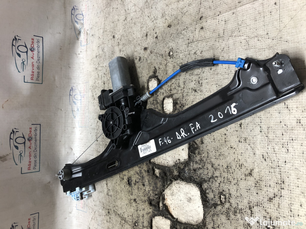 Macara geam dreapta fata BMW Seria 2 F46 2016