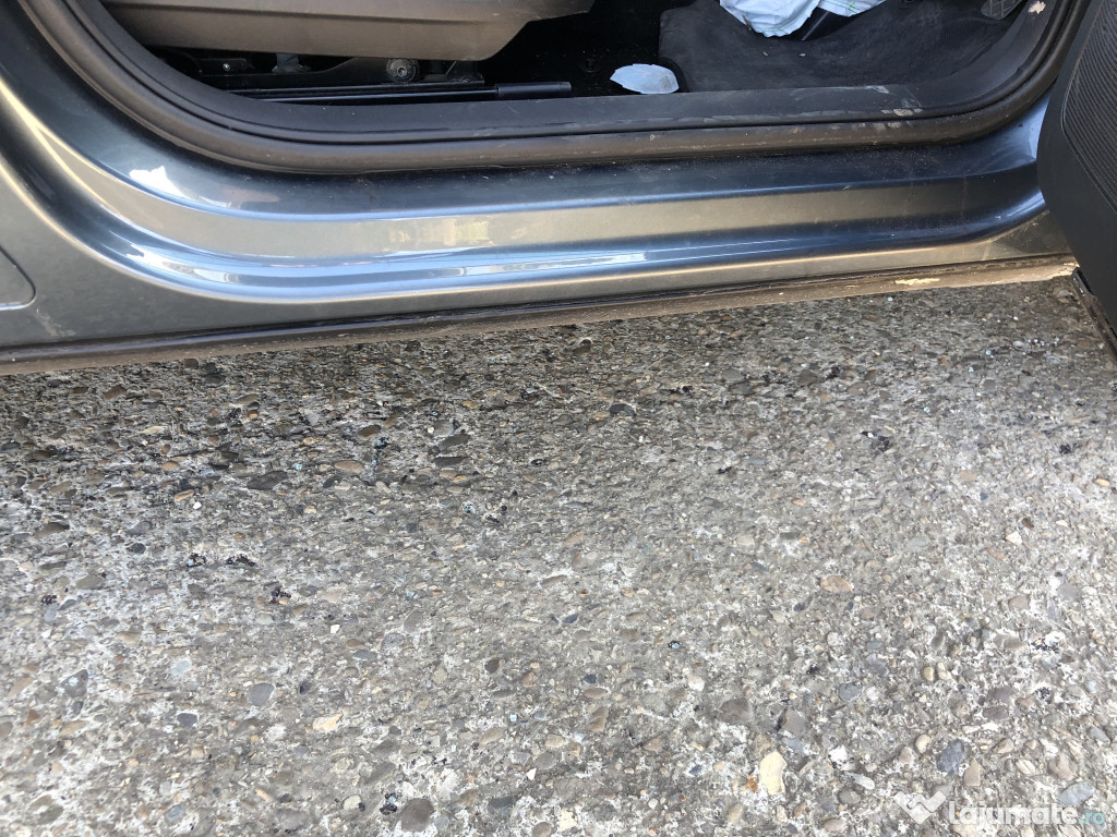 Prag dreapta tabla Skoda Karoq 1.0 Benzina 2019