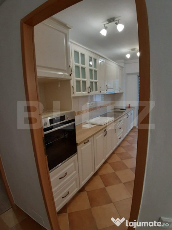 Apartament de vanzare, cu 2 camere, 58 mp, zona Zorilor