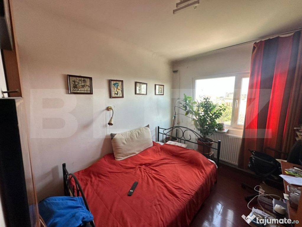 Apartament 2 camere decomandat de vânzare – Zona Sărari,