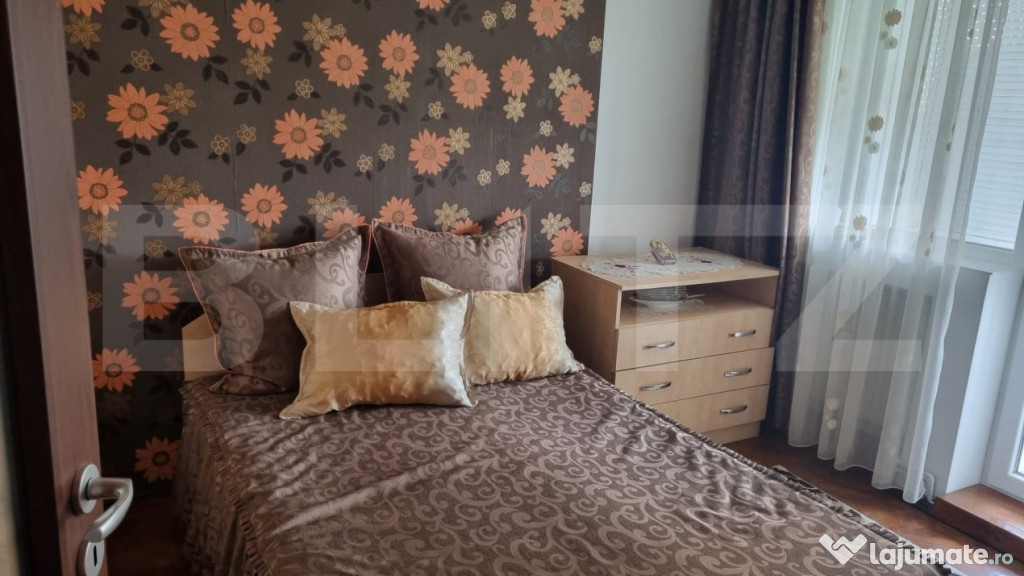 Apartament cu 3 camere, 71 mp, zona Micro 16