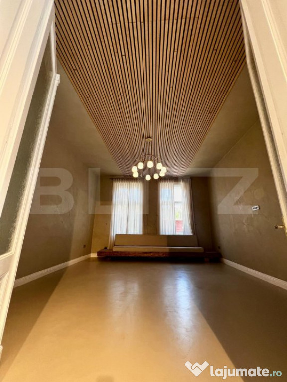 Spațiu pentru birou, 50 mp, renovat, în clădire cu presta