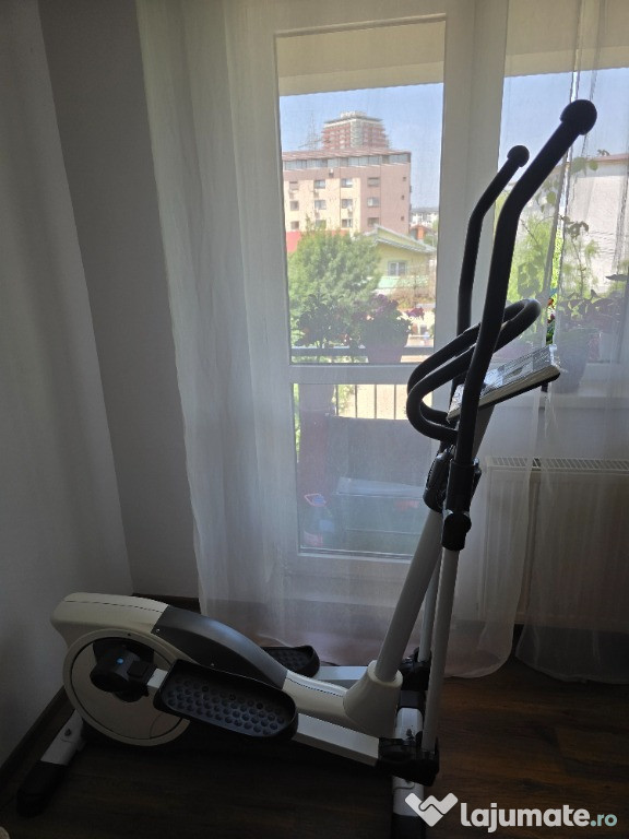 Bicicleta eliptica Fit Tronic 1500 E, stare foarte buna ridicare pers