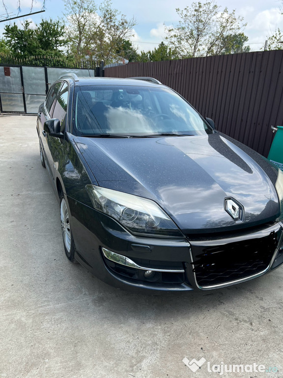 Renault Laguna 2011 - BOSS edition
