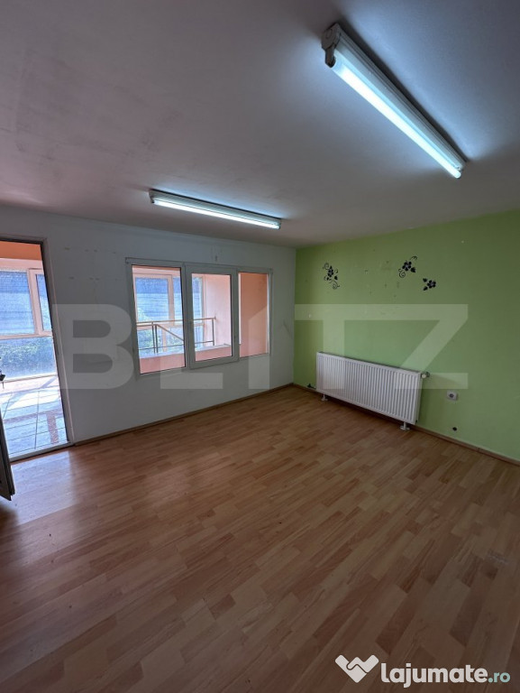 Spatiu de birouri, de inchiriat, 19 mp, zona centrala
