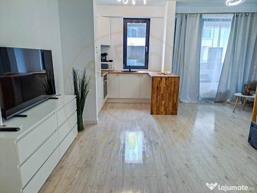 Studio Pipera Residence 5