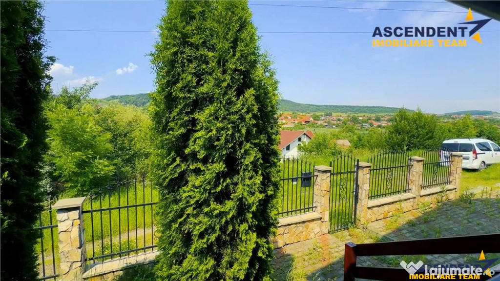 Vila cu dotari premium,vedere pretioasa,garaj, securizare,Co