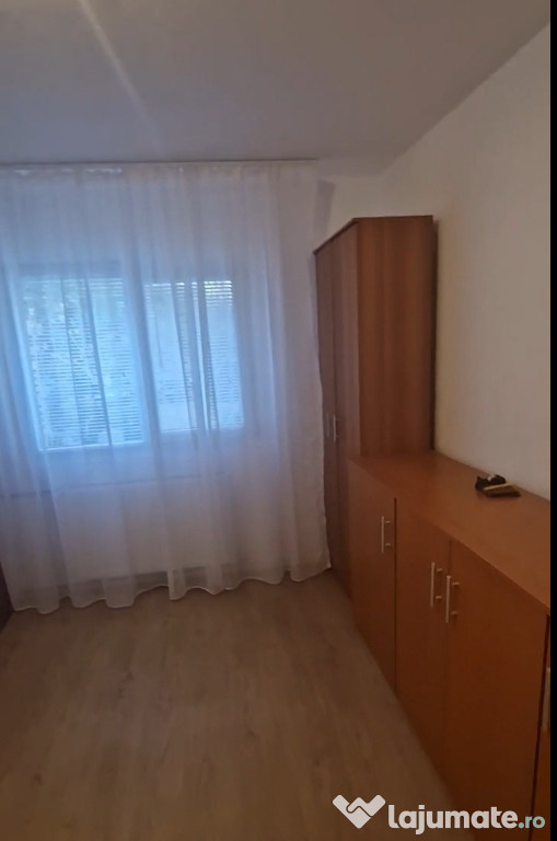 Garsoniera proprietar Lacul Tei