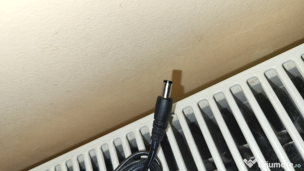 Incarcator 12V-5A adaptor fuctional 65 lei