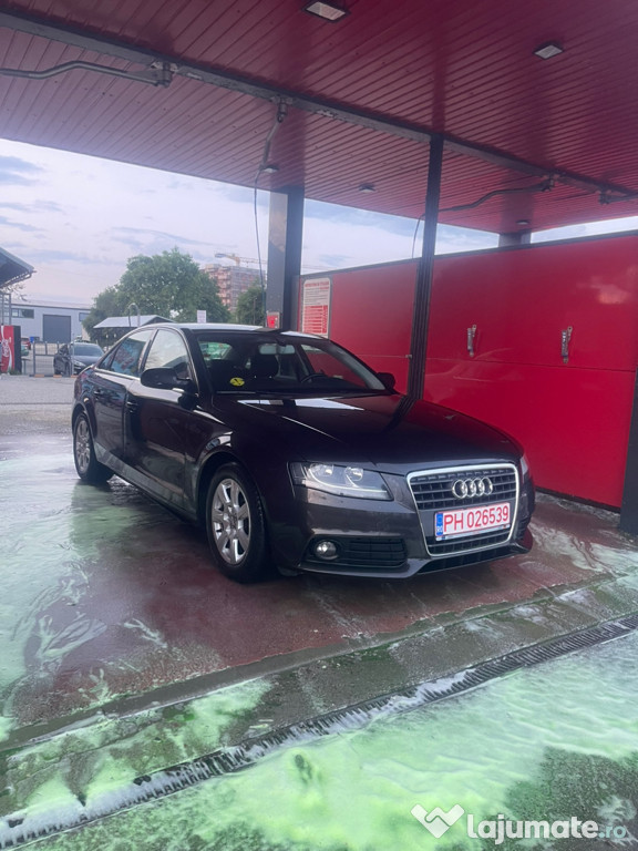 Audi a4 b8 2.0 tdi.