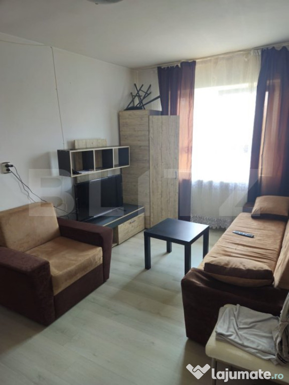 Investiție sigură! Apartament mobilat în zona Pieței 1 M