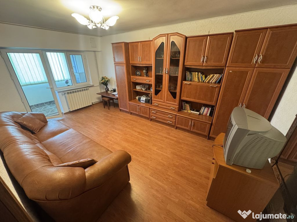Apartament 4 camere zona Dacia