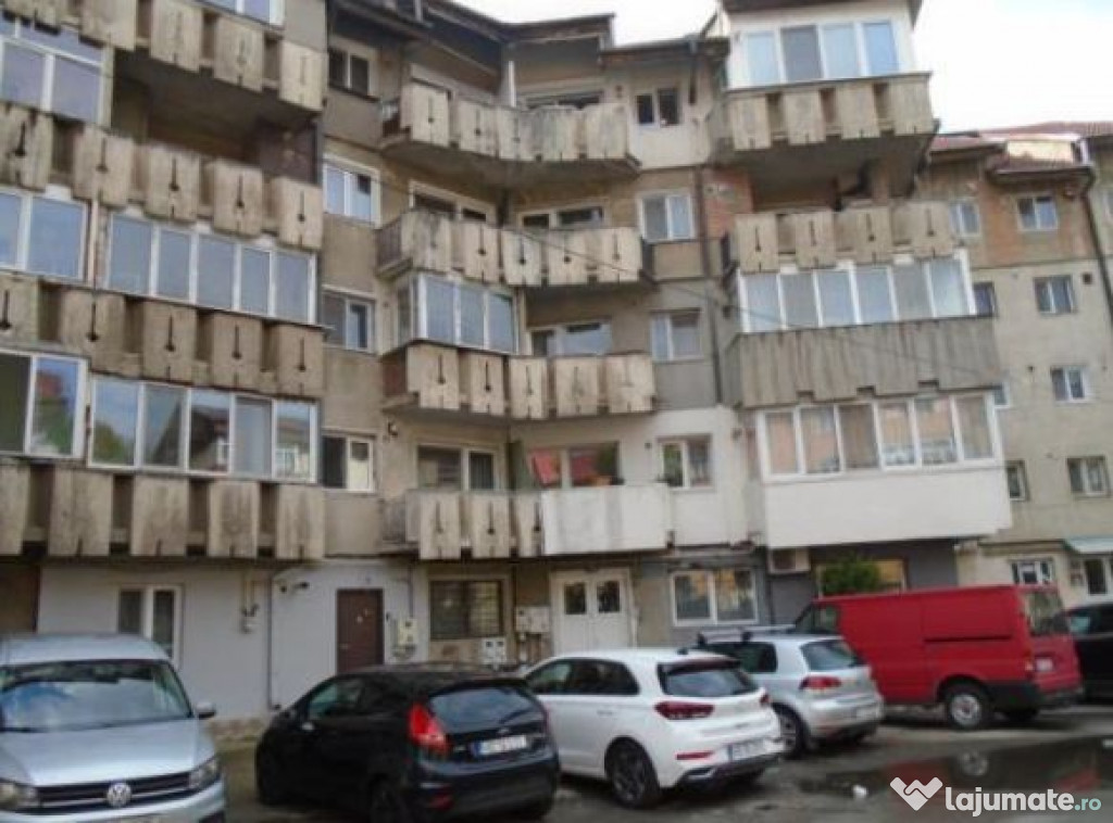 Licitatie-Apartament 2 camere Petrosani, jud Hunedoara