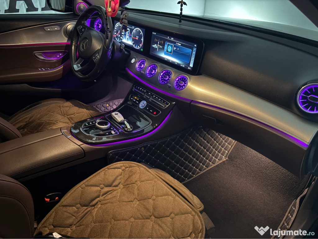 Mercedes-Benz E class 220.