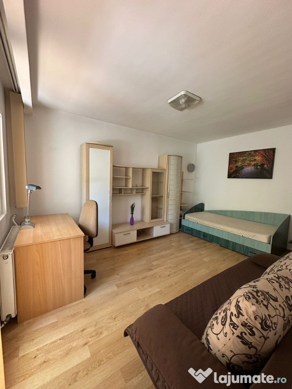 Garsoniera str Almasului -Manastur