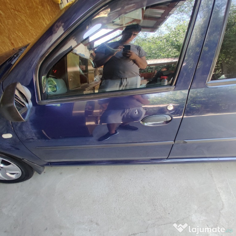 Logan 1.6 8 v 87cp 2012
