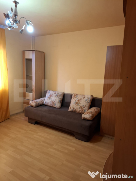 Oportunitate ! Apartament cu 2 camere decomandate in zona Ma